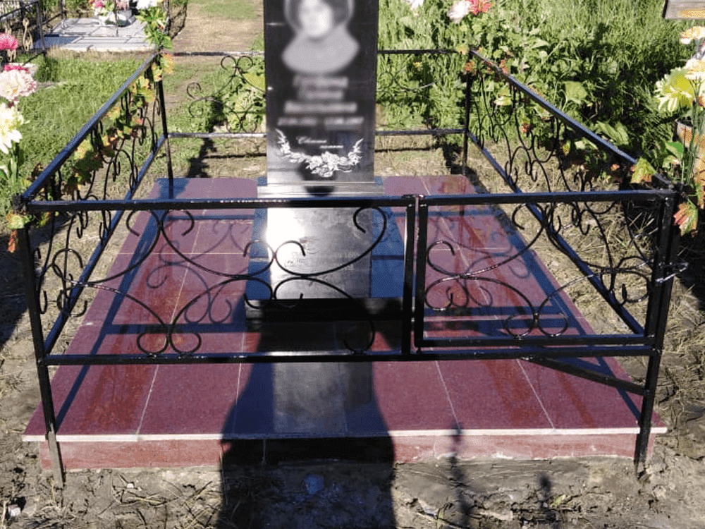 оградка на кладбище омск