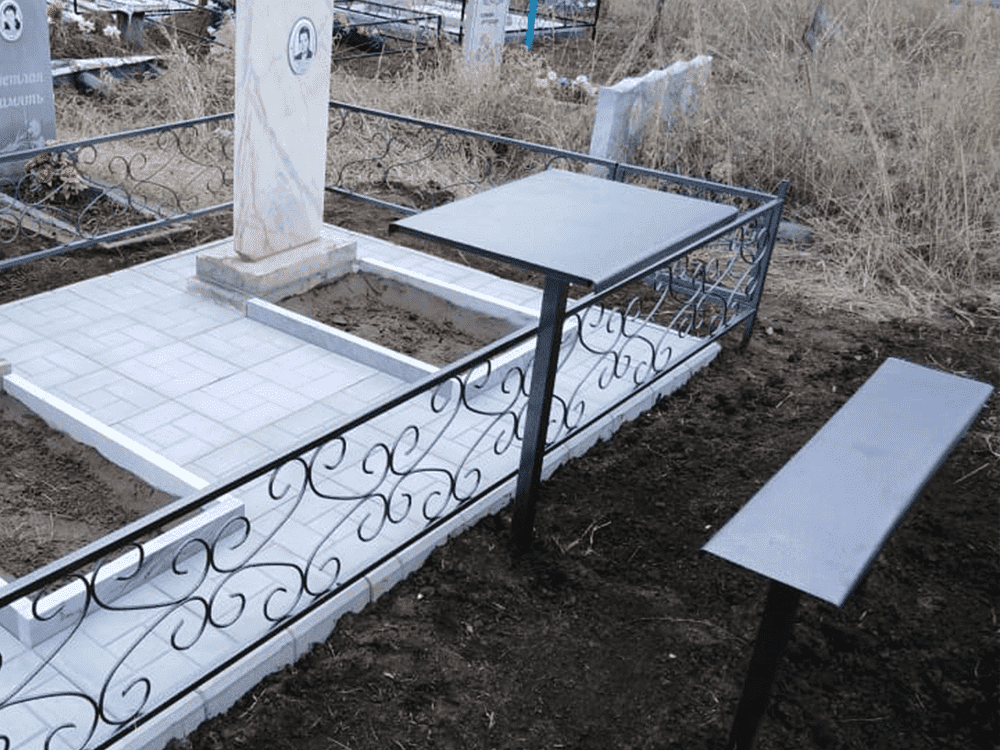 Изготовление столика и лавочки на кладбище